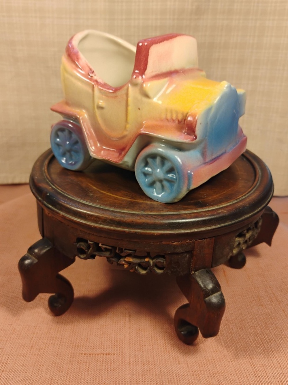 Vintage ceramic SHAWNEE POTTERY #506